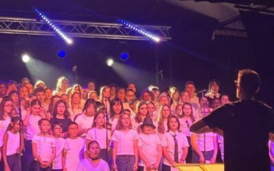 Les élèves de la chorale du collège ont participé au concert Schoralia…