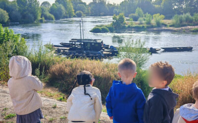 Les élèves de la classe de petite et moyenne section sur les bords de Loire…